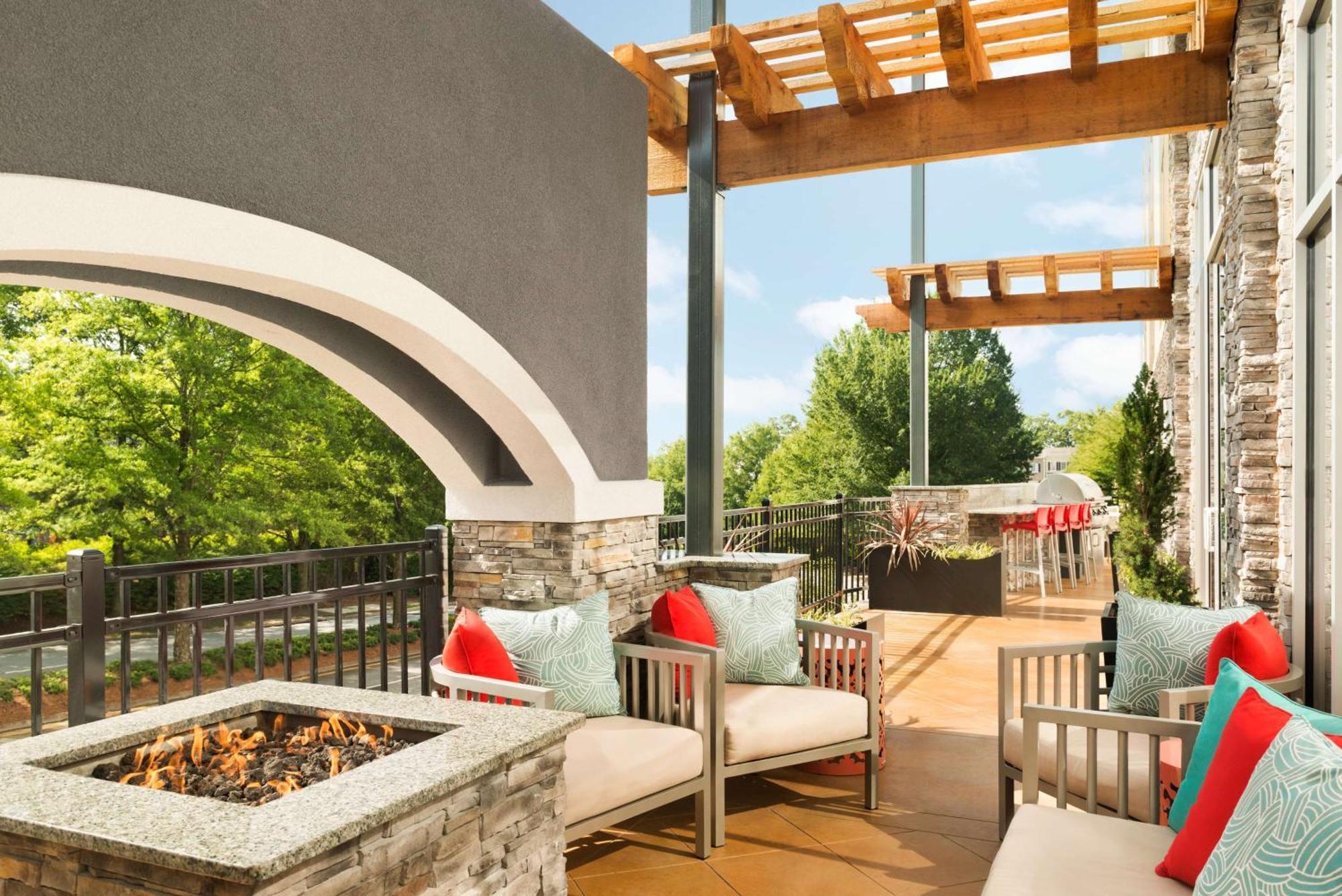 סנדי ספרינגס Homewood Suites By Hilton Atlanta Perimeter Center מראה חיצוני תמונה